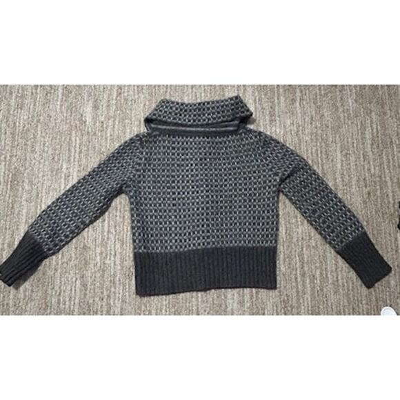 Banana Republic Factory Wool Blend Button Up Cowl Neck Womens Cardigan SZ M - Picture 2 of 9